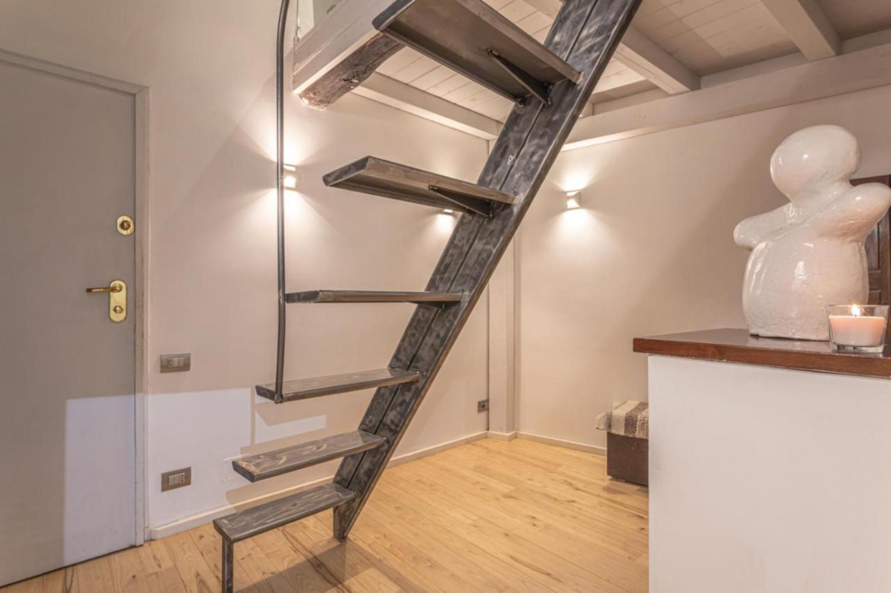 Lucrezia Apartment - Close To Piazza Navona โรม ภายนอก รูปภาพ