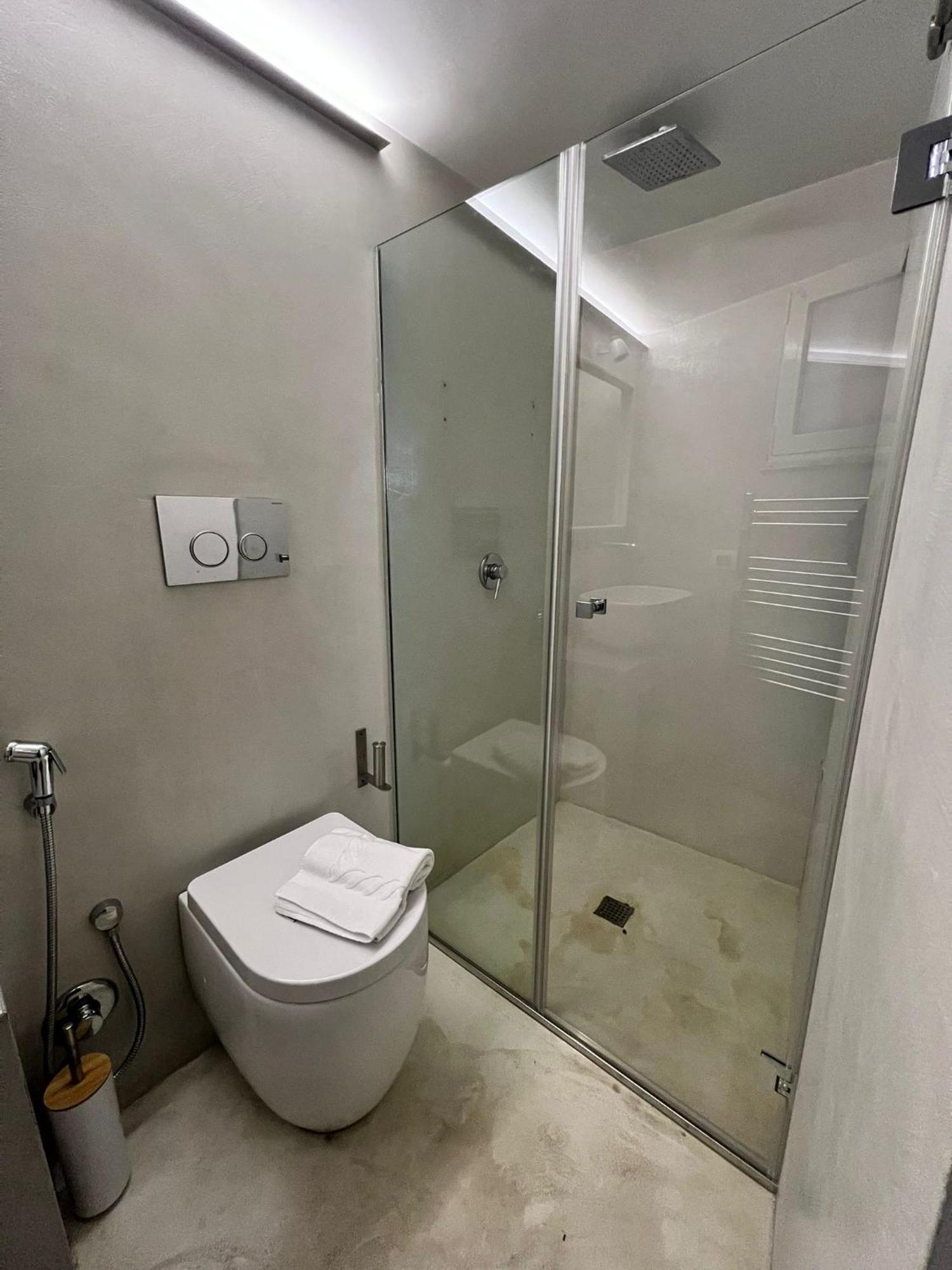Lucrezia Apartment - Close To Piazza Navona โรม ภายนอก รูปภาพ